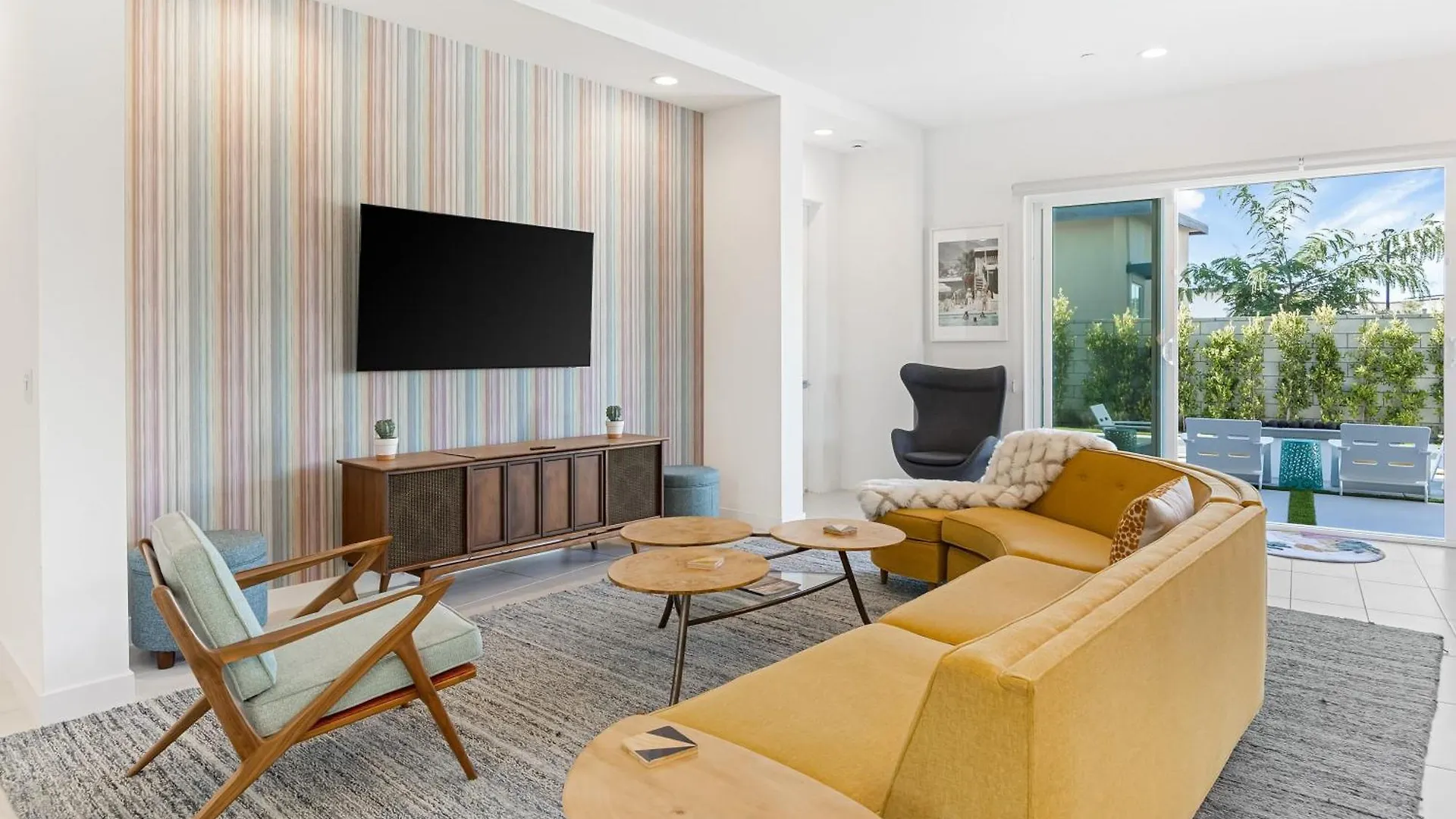 Lumen At Tahquitz: New Build With Pool Fire Pit Designer Interiors Villa Palm Springs United States